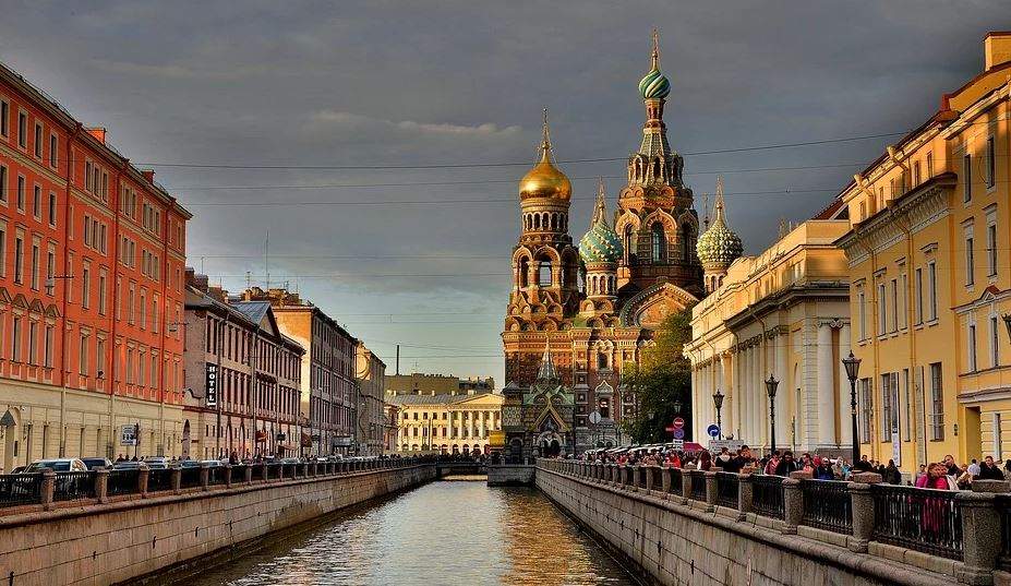 Санкт-Петербург город Петра Великого