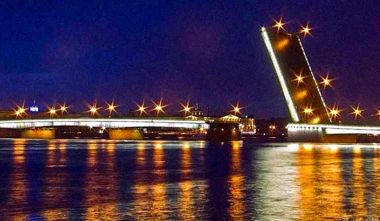 Литейный мост в Санкт Петербурге