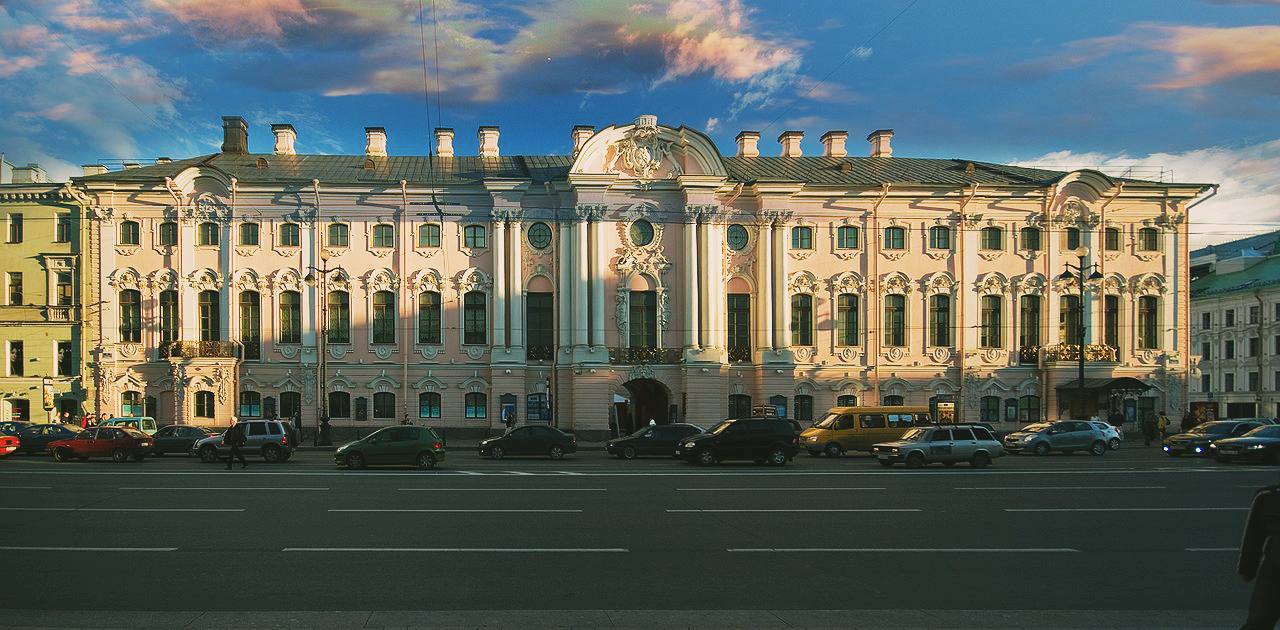 Строгановский дворец в Санкт Петербурге