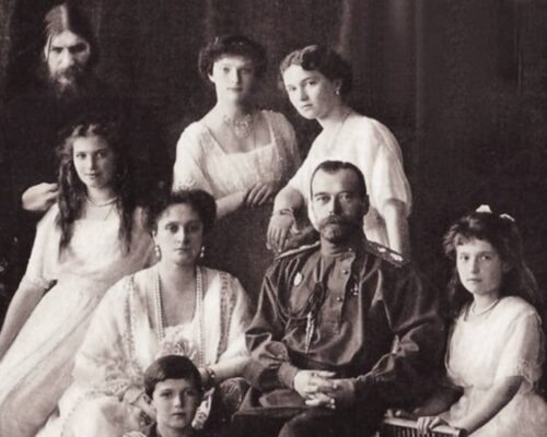 Григорий Распутин и Царская семья